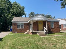 featured image of 1117 Arkansas St