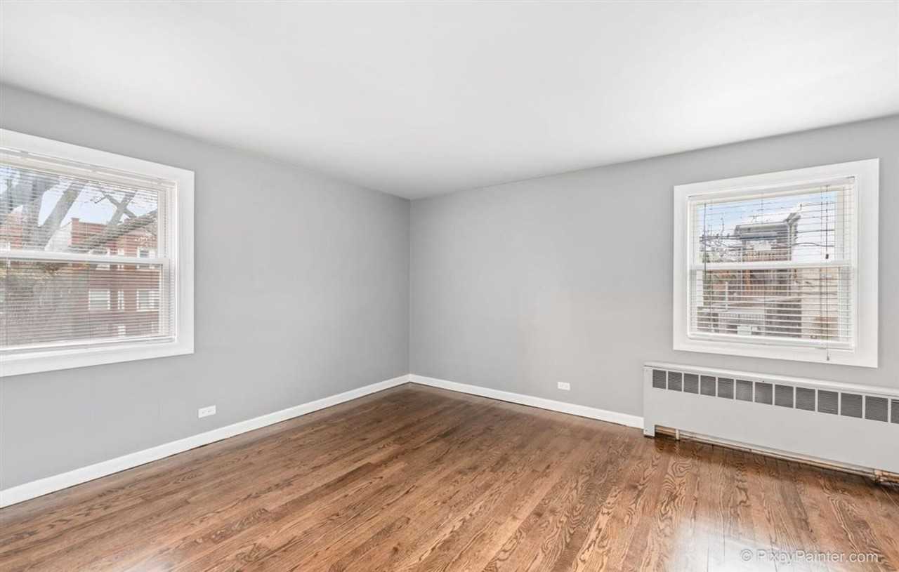 7427-7439 N Winchester - Photo 4 of 11