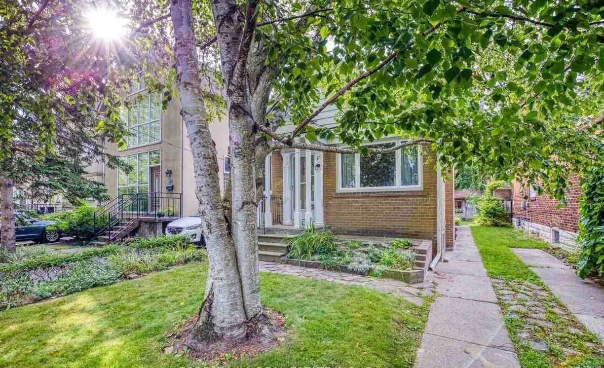 17 Ellis Gardens - Photo 2 of 24