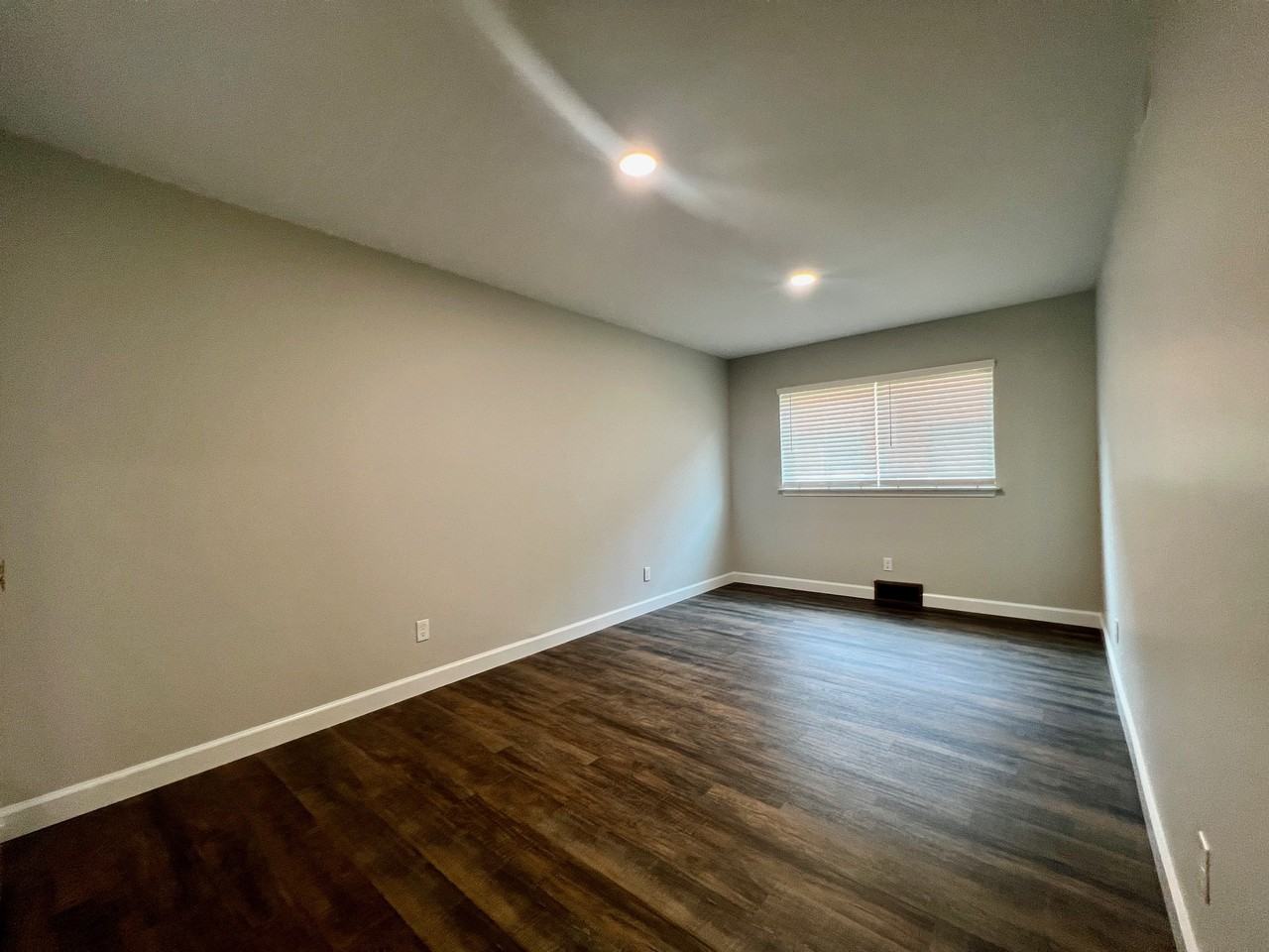 4117 Germania Avenue #1C - Photo 7 of 9