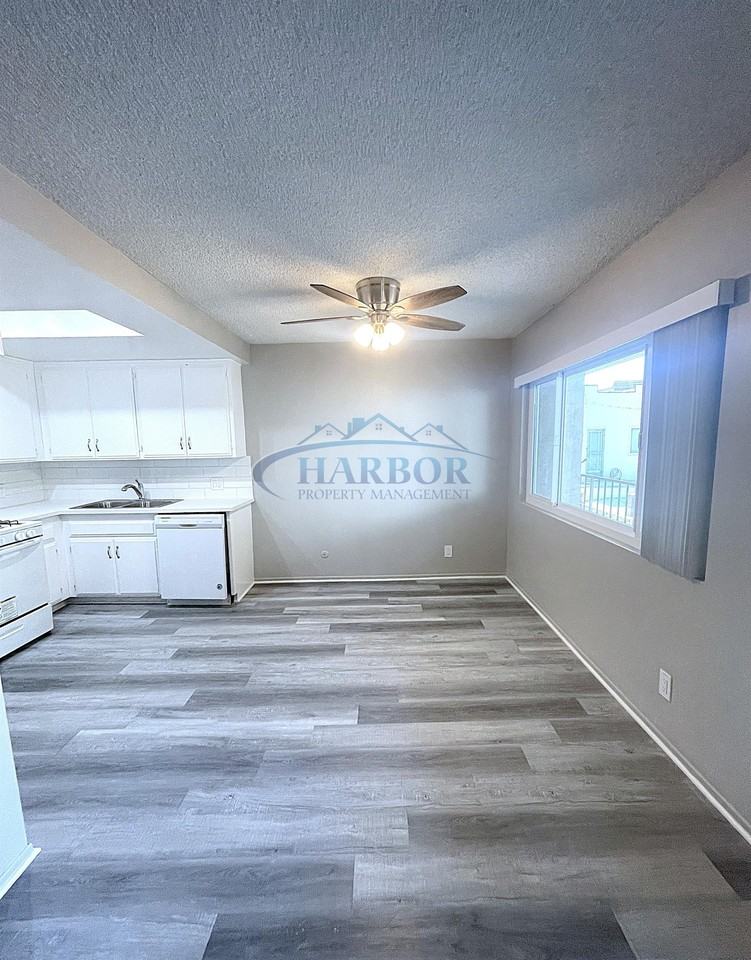 744 S. Walker Ave. - Photo 2 of 10