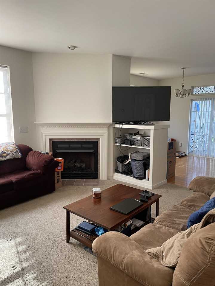 555 Station Lane - Photo 2 of 17