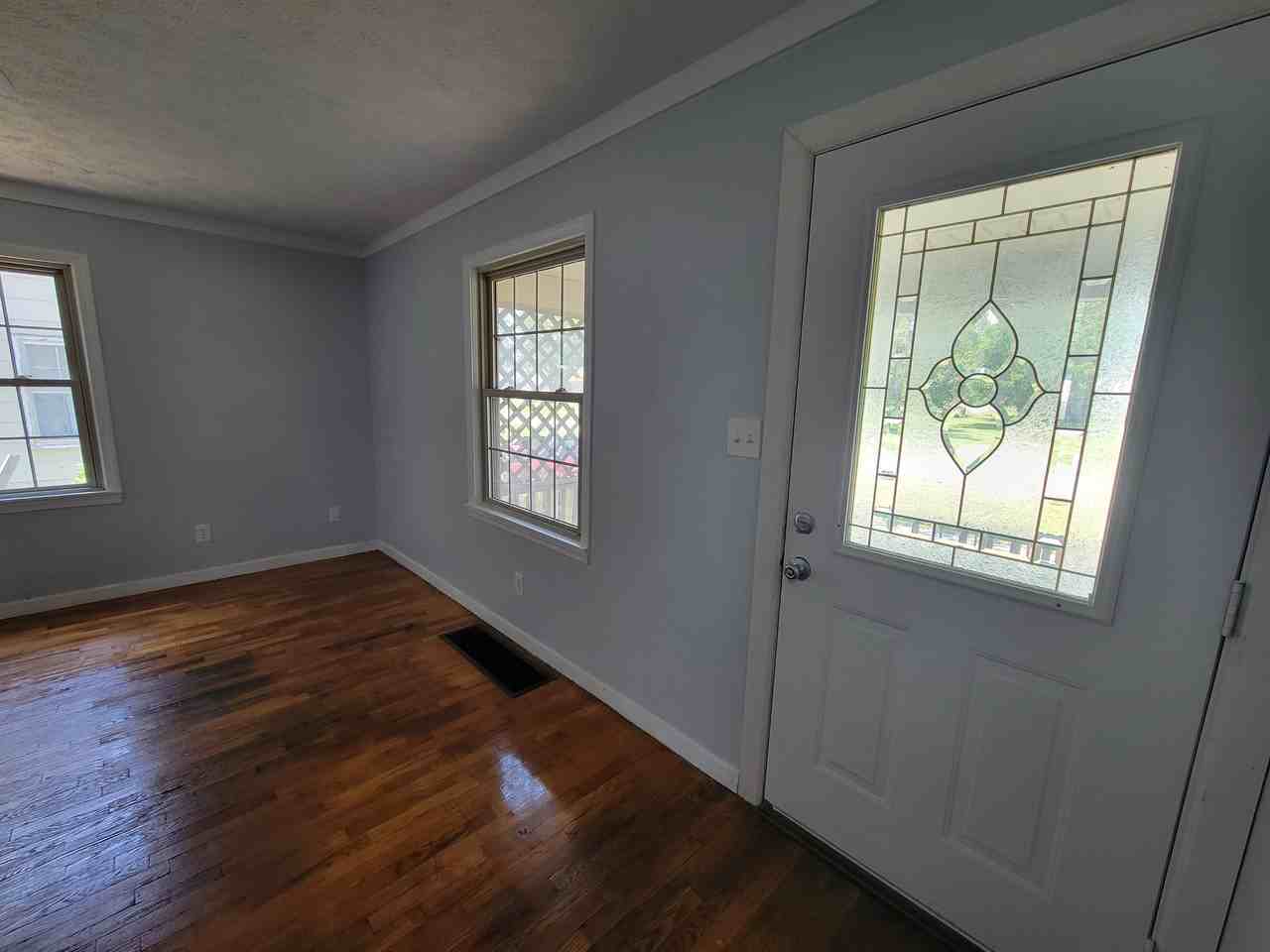 805 W Marlin St #NA - Photo 2 of 12