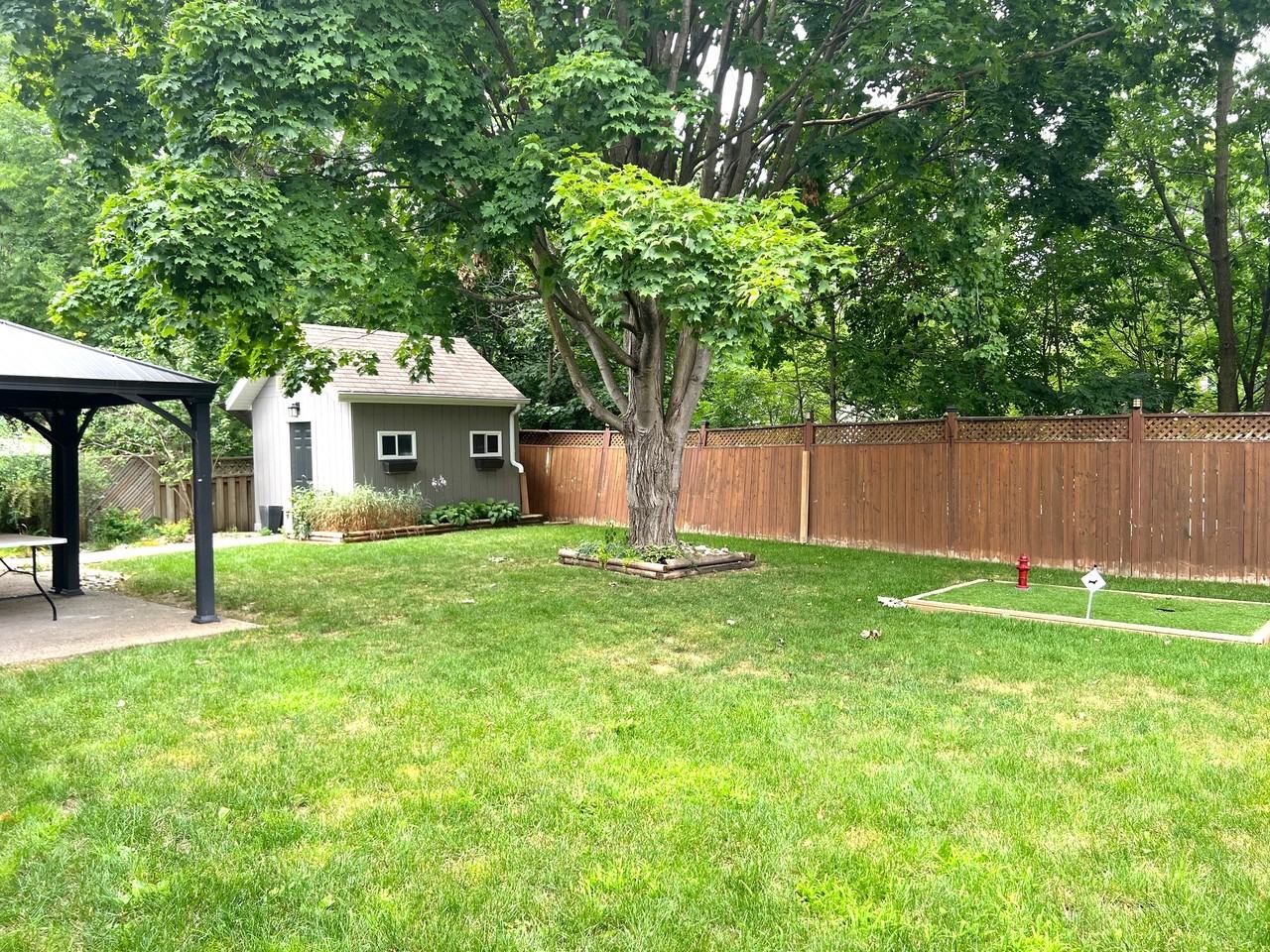 18 Stonybrook Drive - Photo 2 of 12