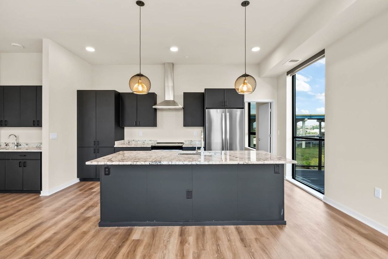 Power House - Photo 6 of 50