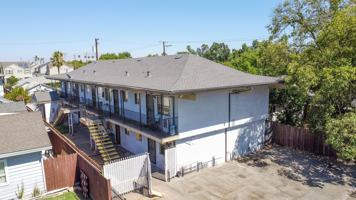 featured image of 2408 Empress St