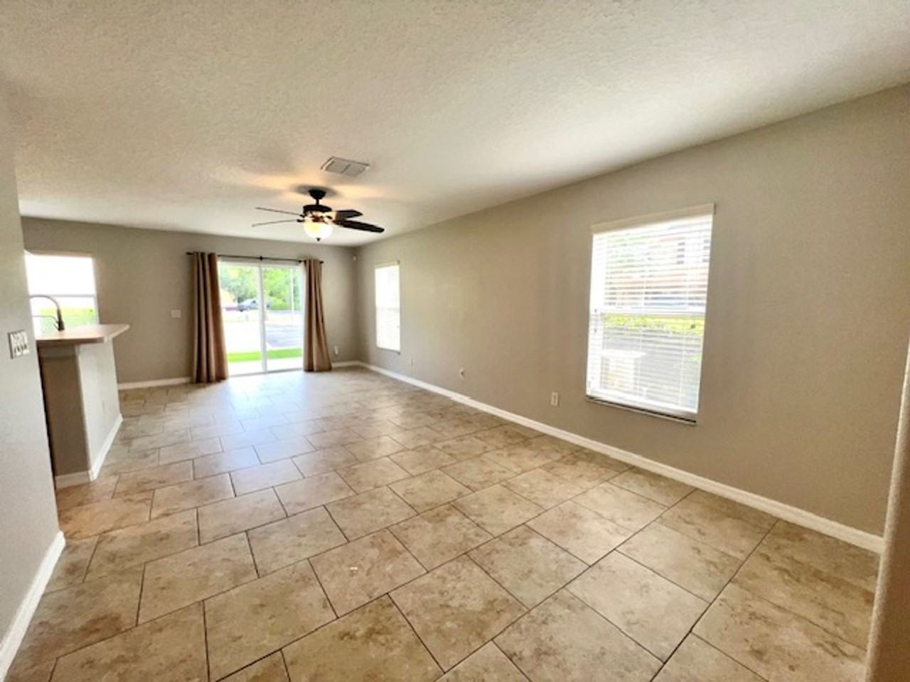 3522 Caruso Pl - Photo 6 of 46