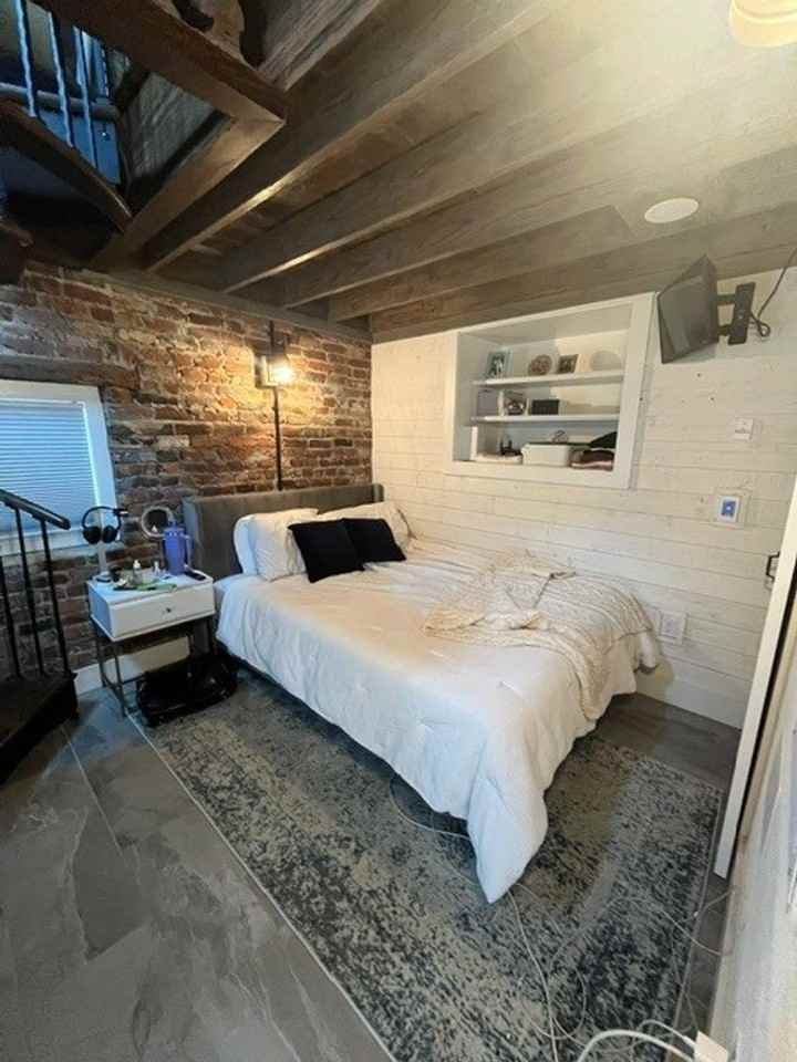 260 N 22nd St - Photo 3 of 8