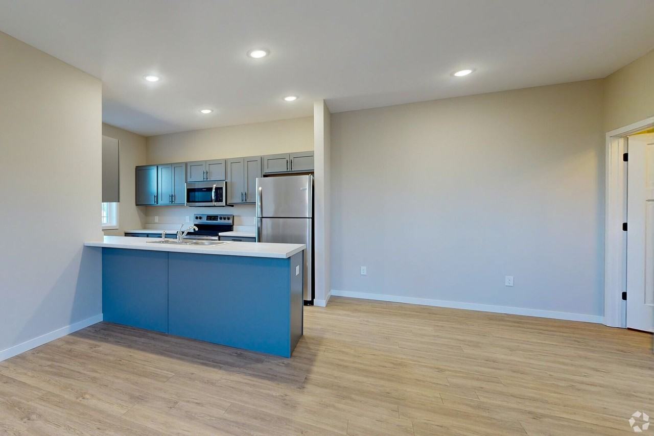 West 5th Townhomes - Photo 6 of 50
