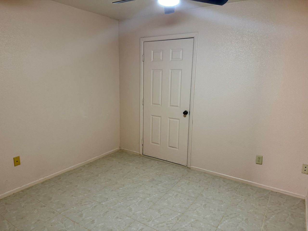 1501 N 9th Ave - Photo 7 of 12