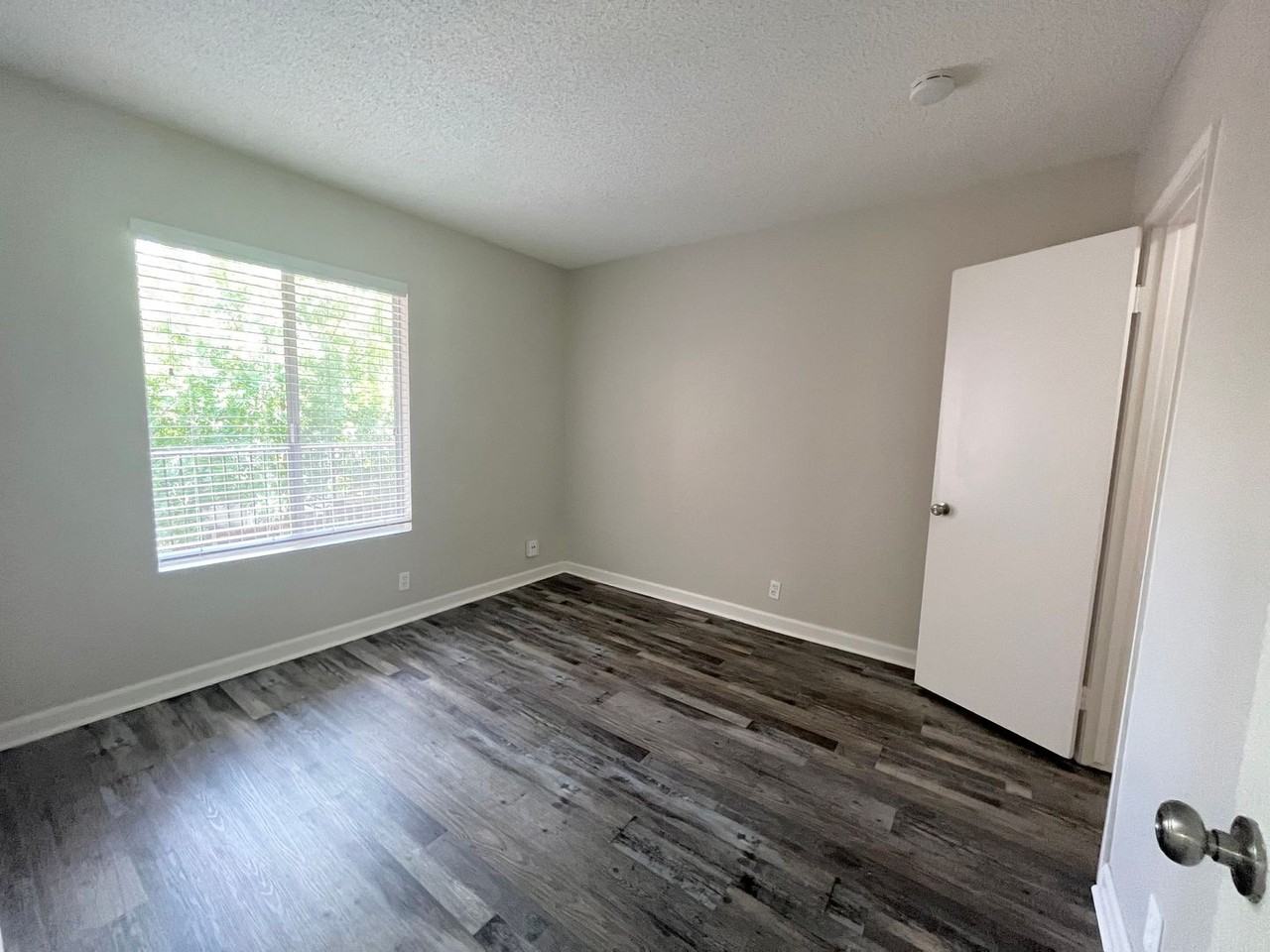 3624-50 H Street - McKinley Manor - Photo 5 of 17