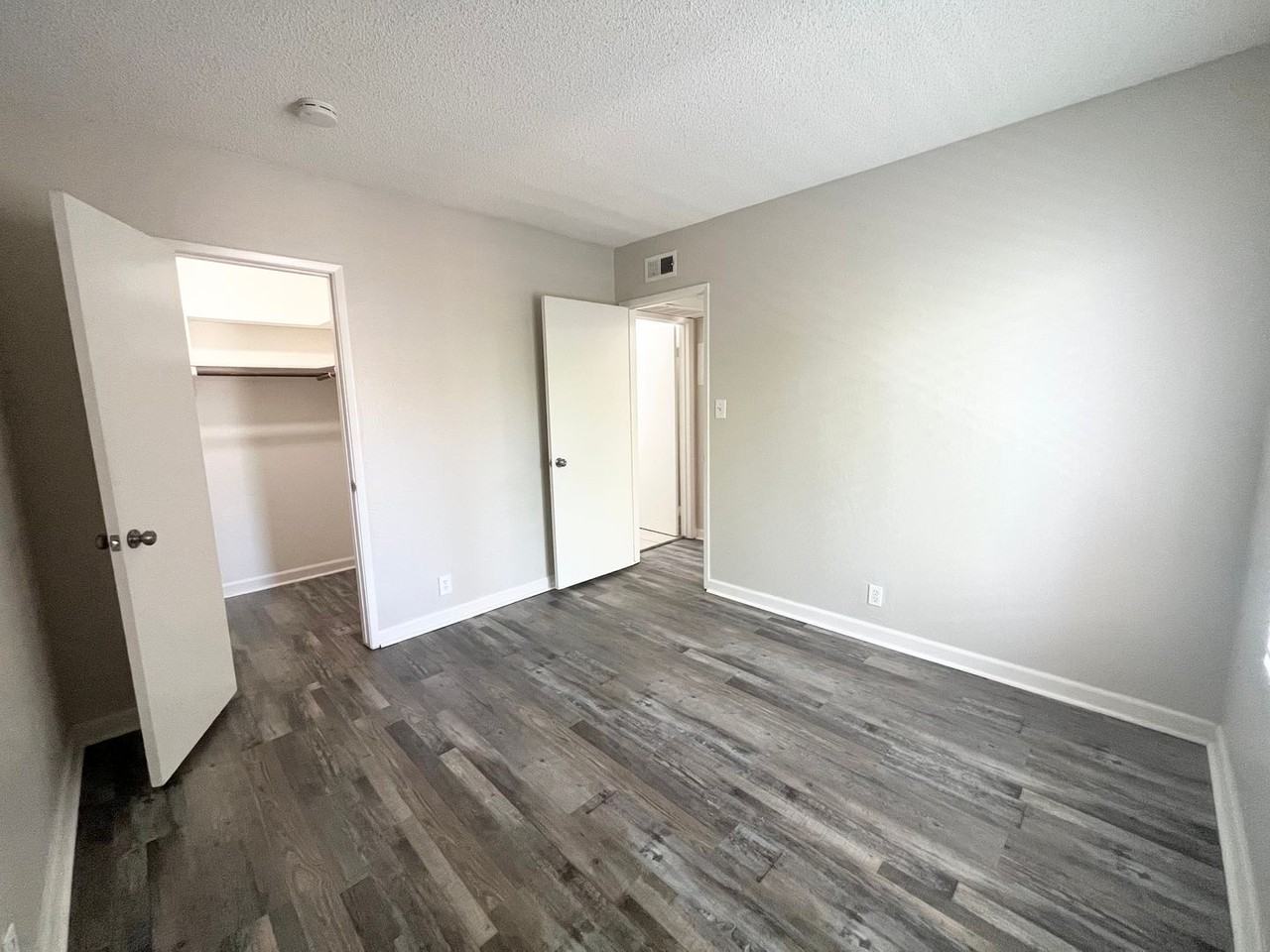 3624-50 H Street - McKinley Manor - Photo 6 of 17