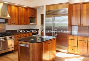featured image of 33 College Ct