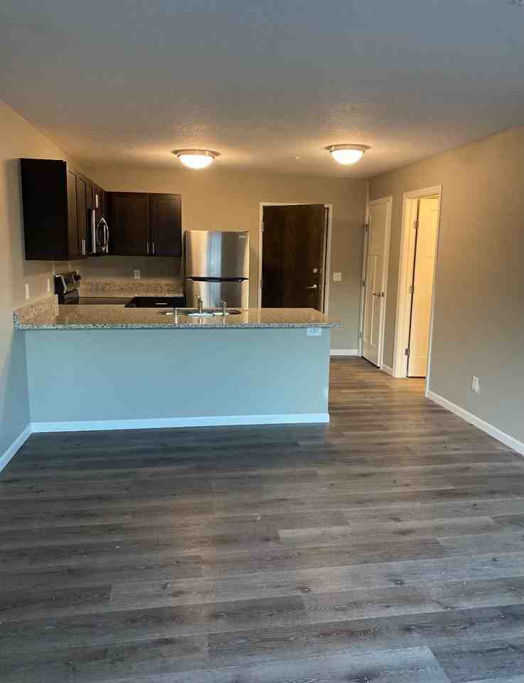 Watkins Apartments - Photo 6 of 18