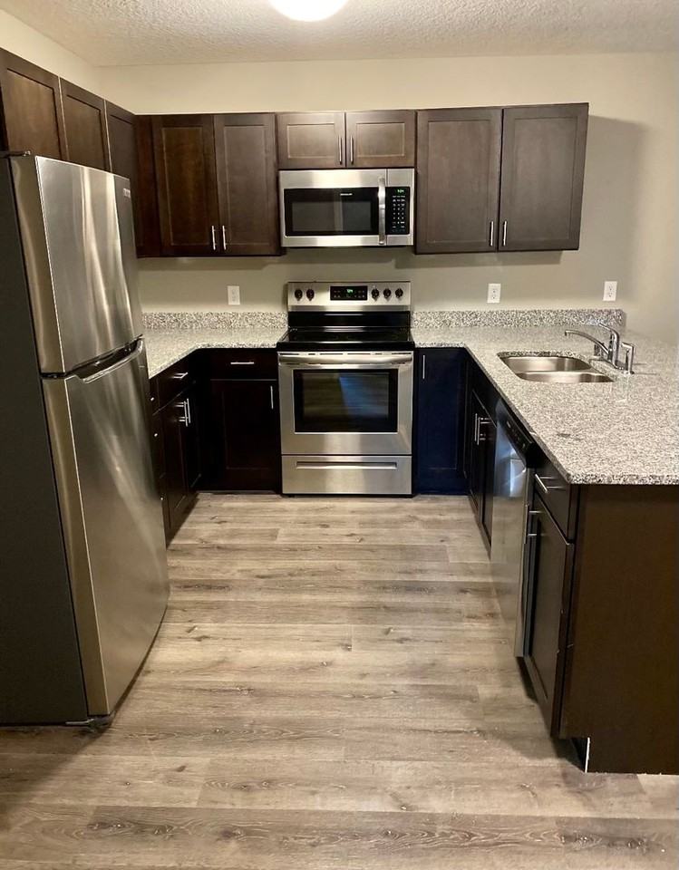 Watkins Apartments - Photo 3 of 18