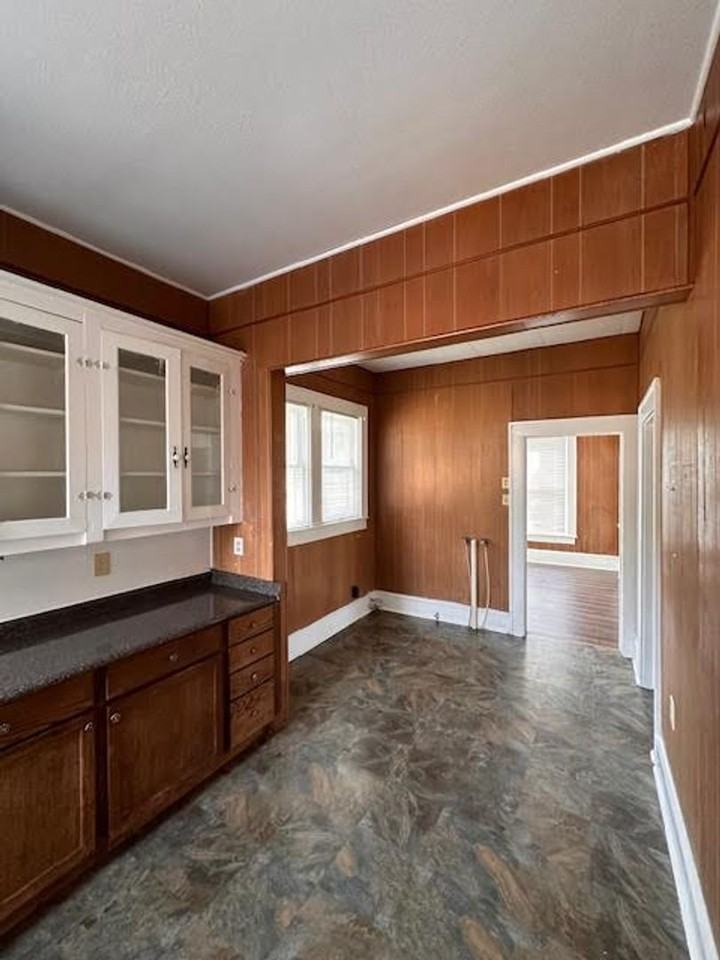 2724 Bosque Blvd - Photo 5 of 21