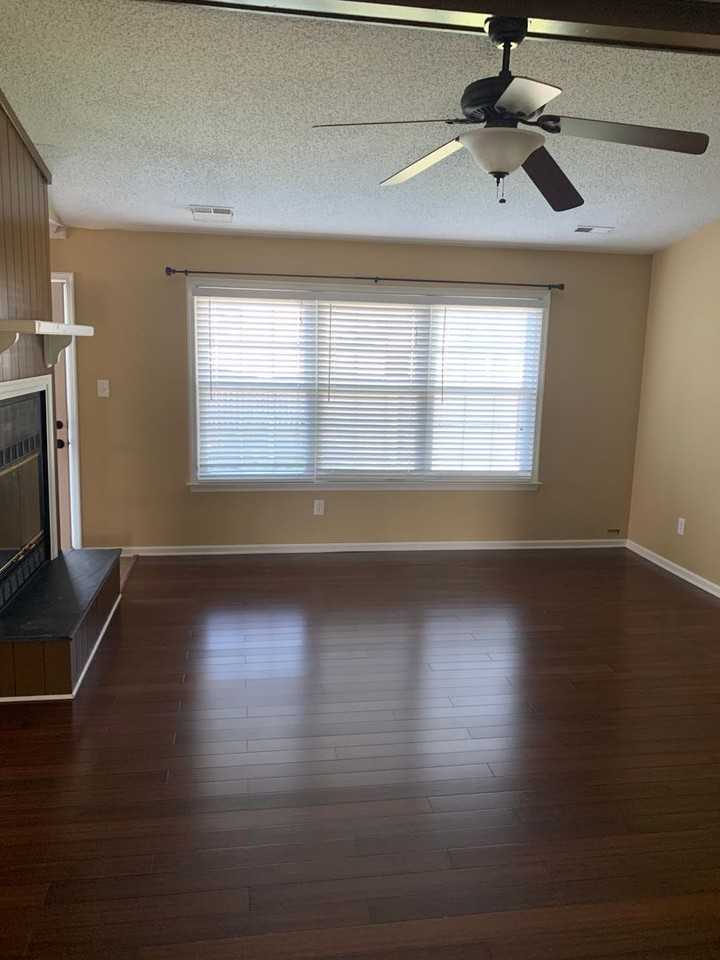 833 Levy Loop - Photo 5 of 14