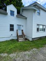 featured image of 12 Oak Street