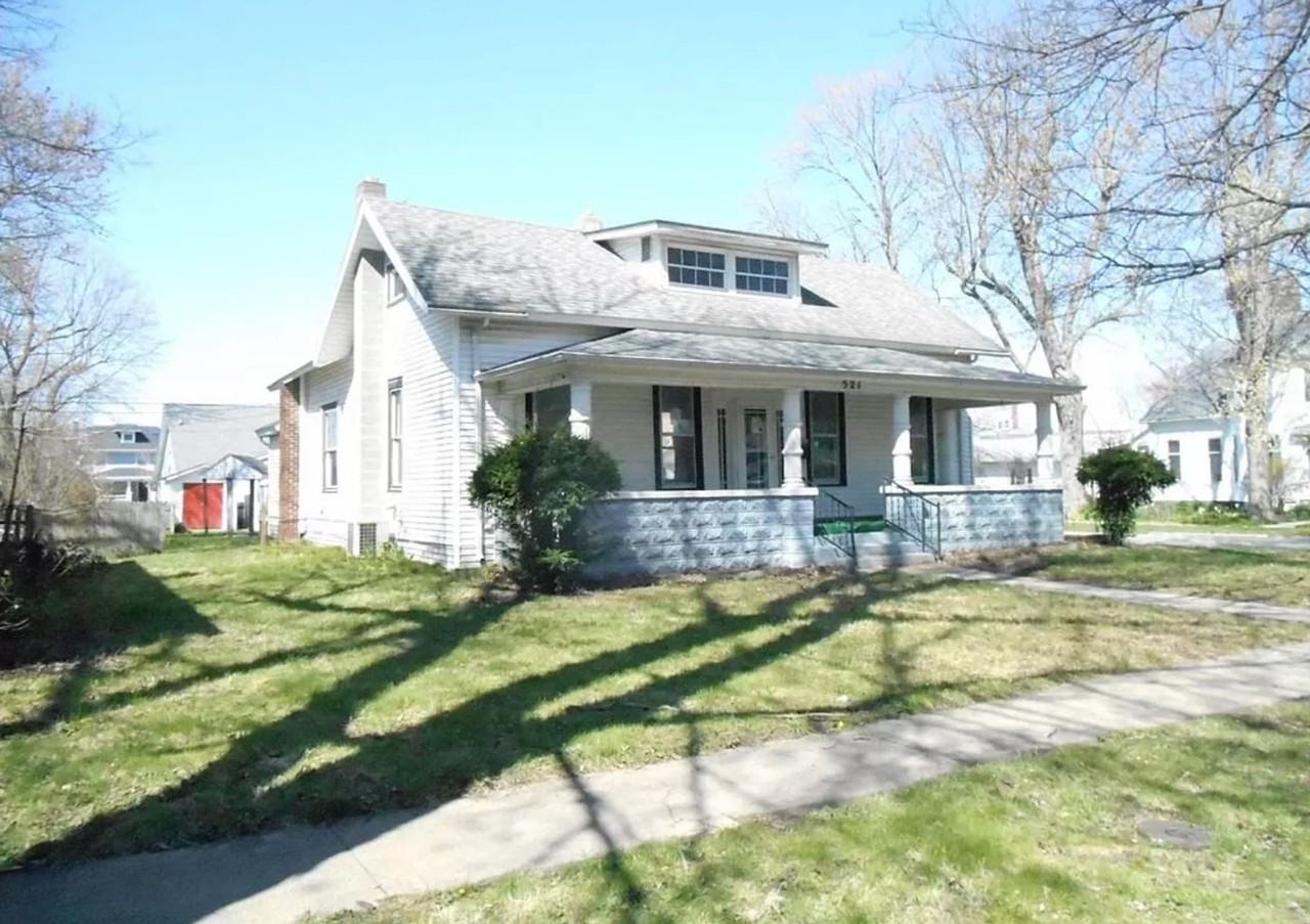 521 4th St - Photo 2 of 2