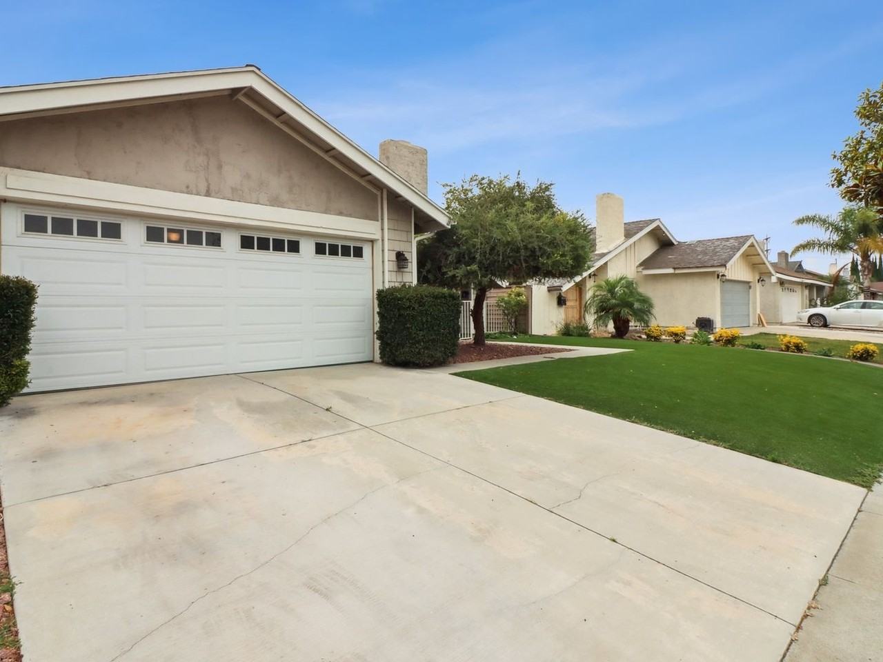 3310 S Towner St - Photo 2 of 27