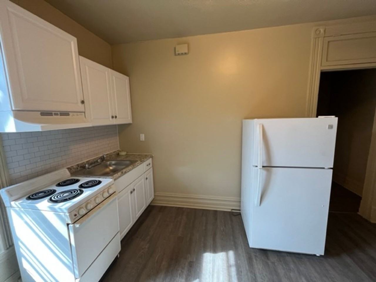 1368 Perkiomen - Photo 2 of 10