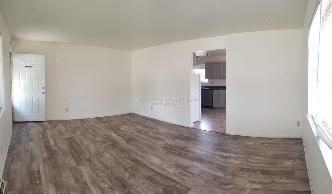 513 N 20th St - Photo 2 of 12