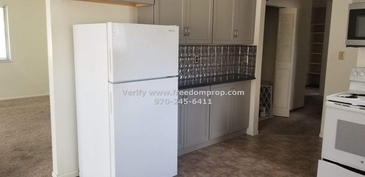 513 N 20th St - Photo 5 of 12