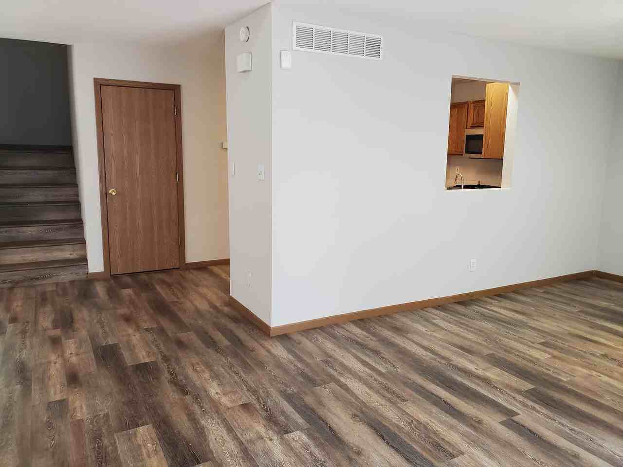 7319 Sw 23rd St - Photo 6 of 40
