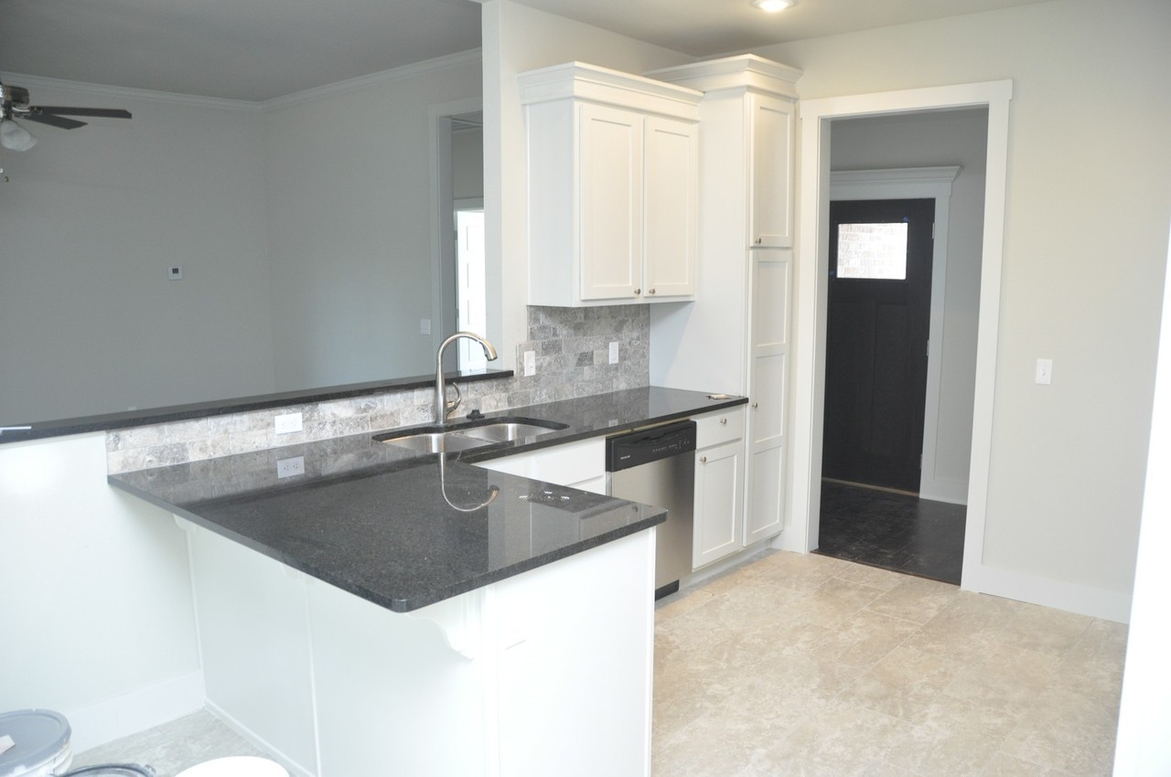 3404 Sw Picasso Blvd - Photo 3 of 21