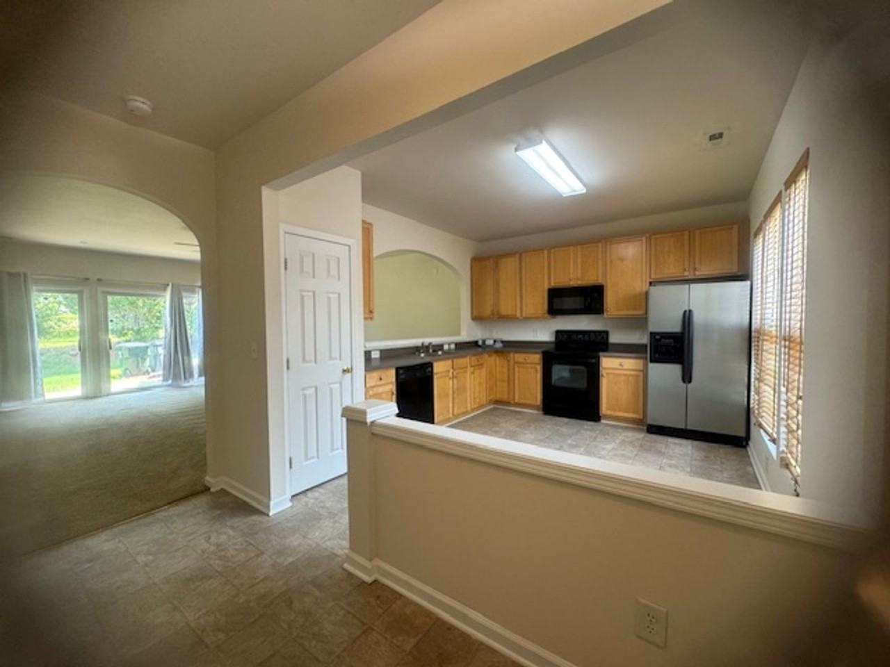 409 Walnut Woods Drive - Photo 2 of 10