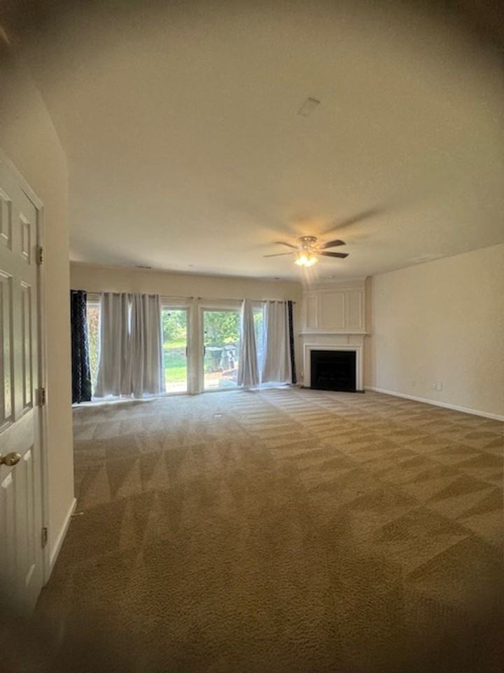 409 Walnut Woods Drive - Photo 4 of 10