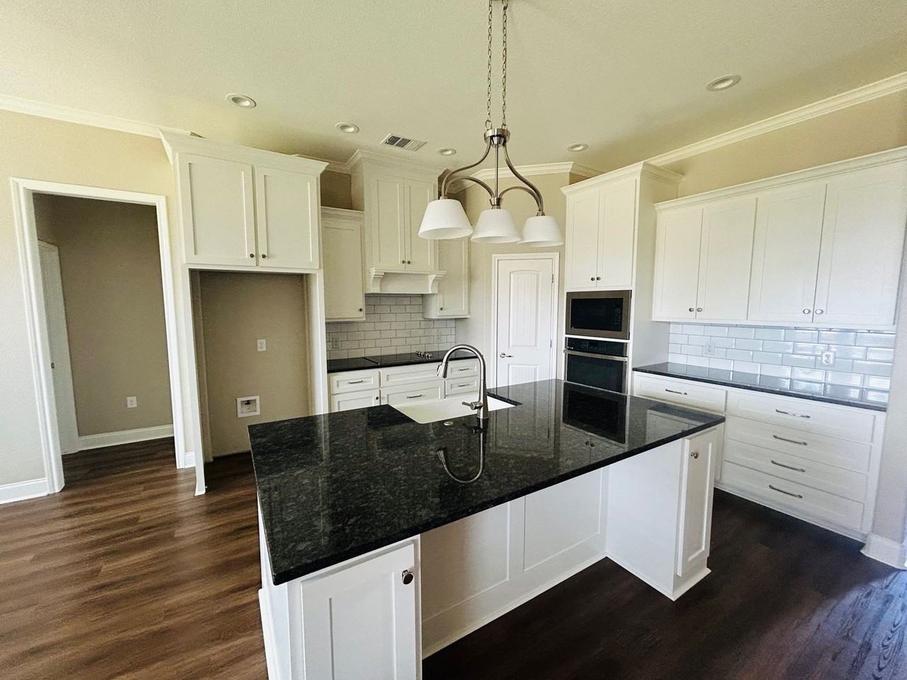 10032 Braided Briar Ln - Photo 3 of 11