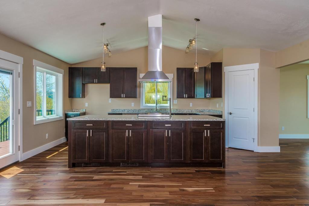 7140 Buckhorn Ln - Photo 2 of 20