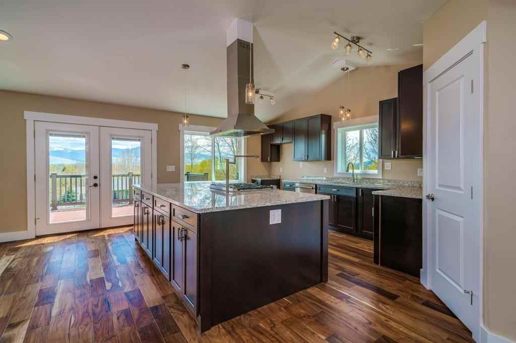 7140 Buckhorn Ln - Photo 3 of 20