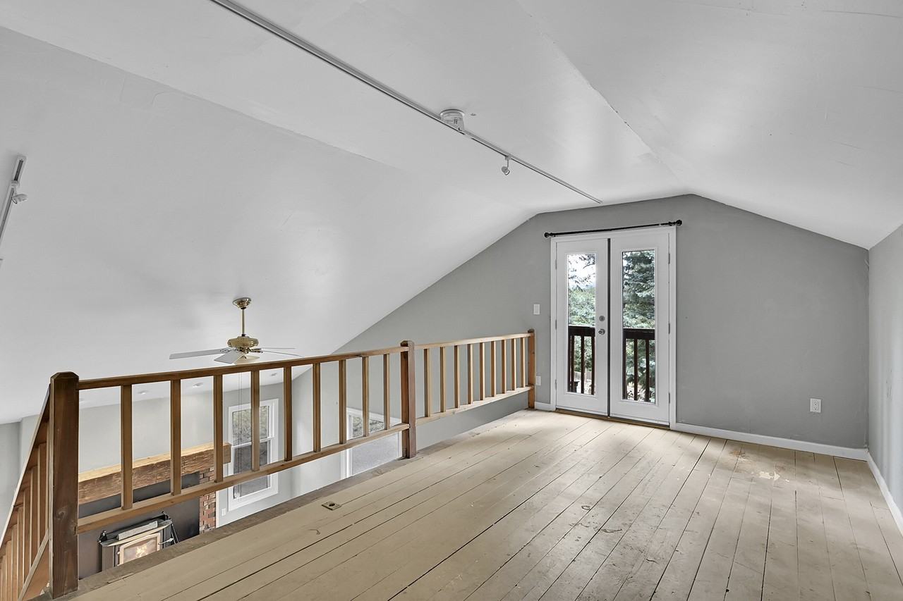 26975 Fern Gulch Rd - Photo 3 of 19