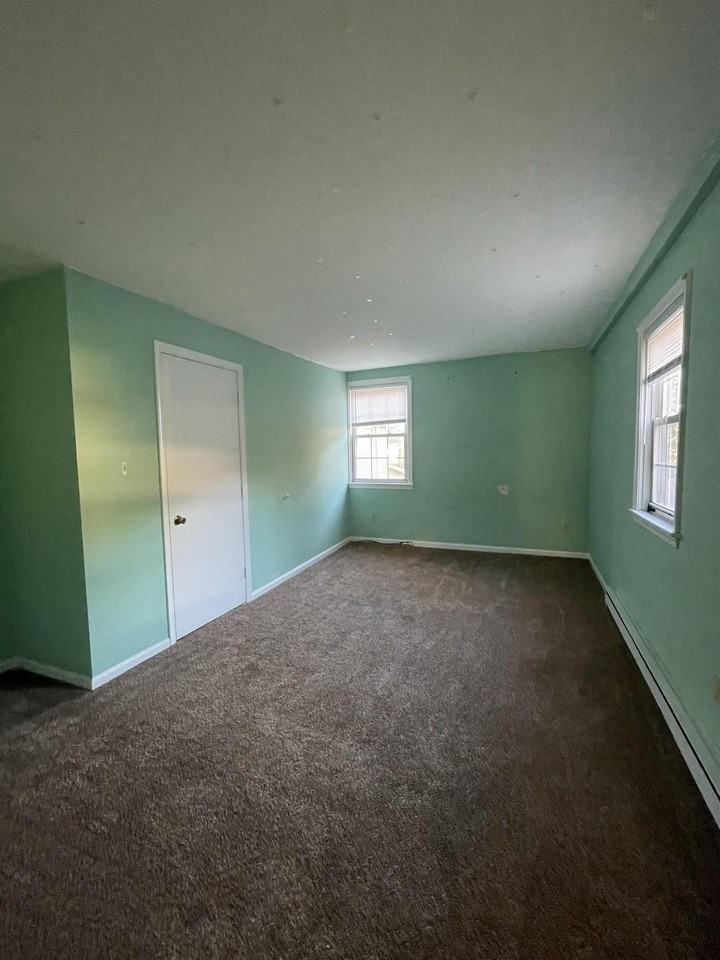 10 S Market St #1 - Photo 3 of 27