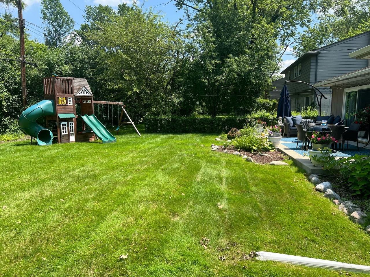 30253 Spring River Dr - Photo 3 of 10