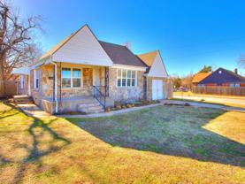2042 Nw 34th St - Photo 1 of 1