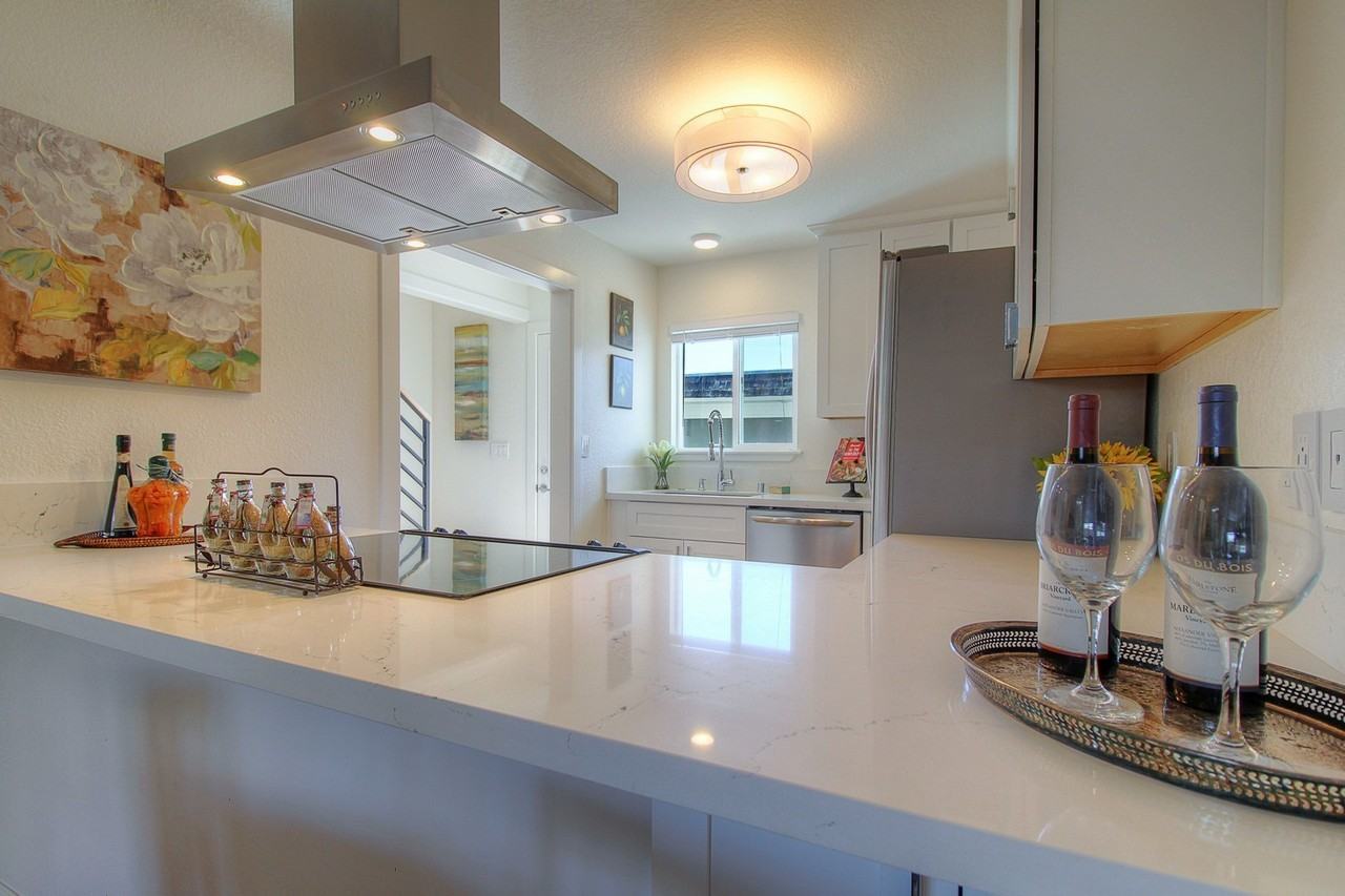 Bennett Valley Townhomes - Photo 7 of 14