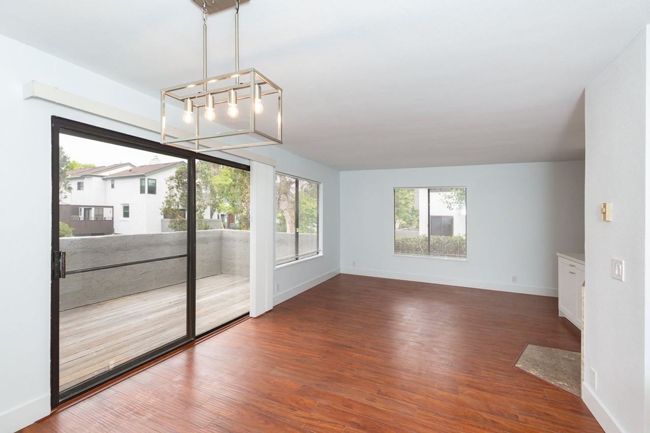 8740 Villa La Jolla Dr - Photo 6 of 28