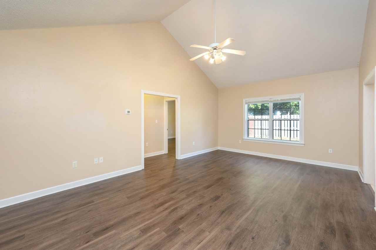 1474 The Crossings - Photo 7 of 35