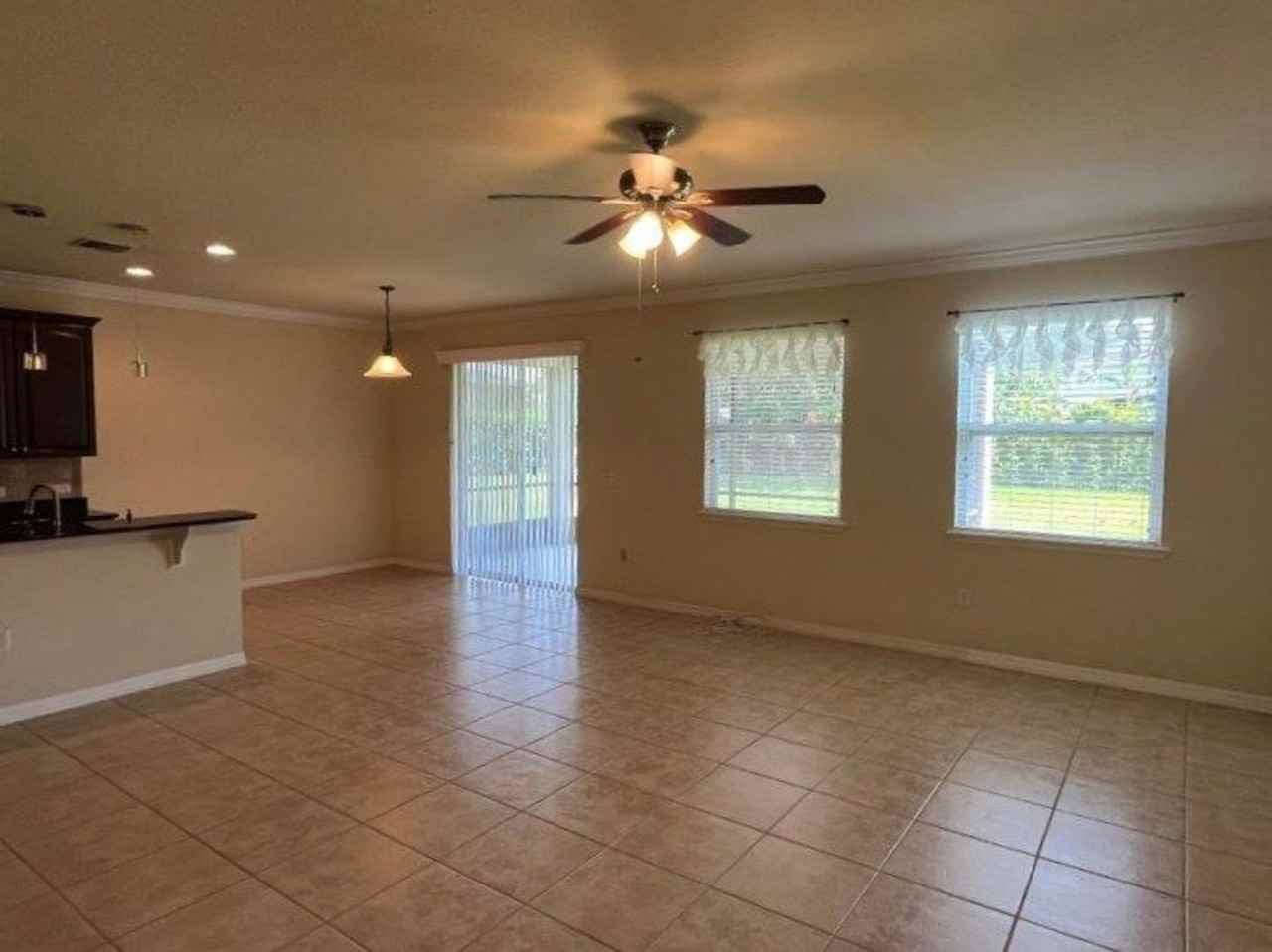 4355 Bending Branch Ln - Photo 3 of 19