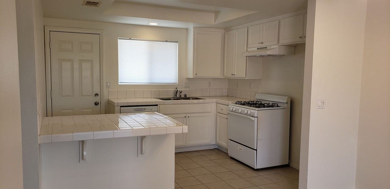 Mohawk Rd - GOLD - Photo 3 of 10