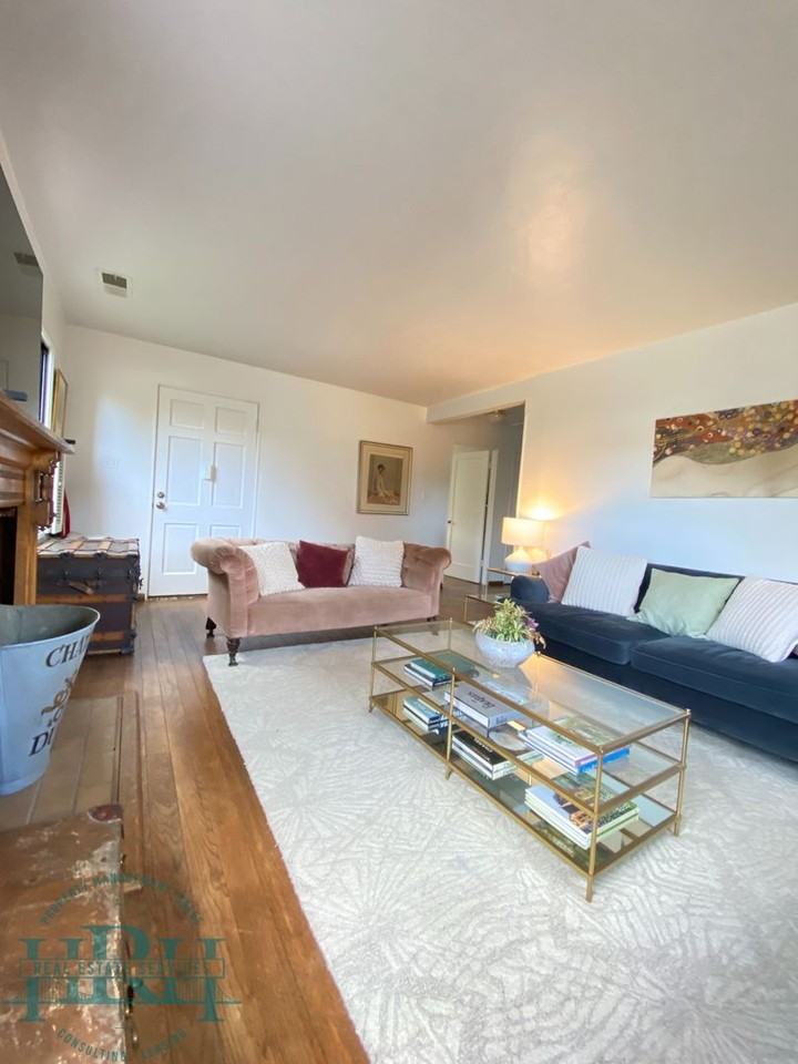 330 Sycamore Ave - Photo 3 of 50