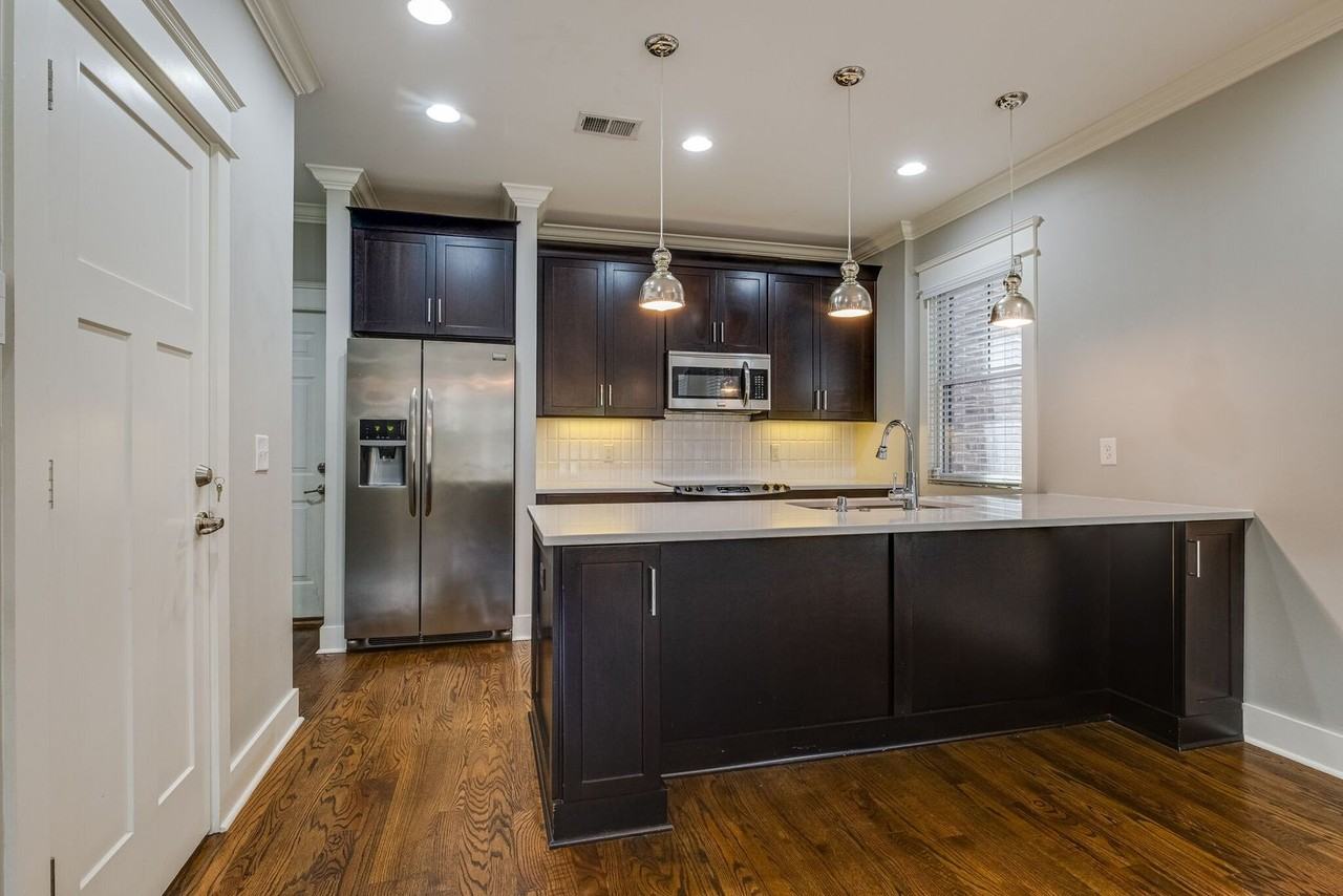 531 Garfield St - Photo 5 of 27