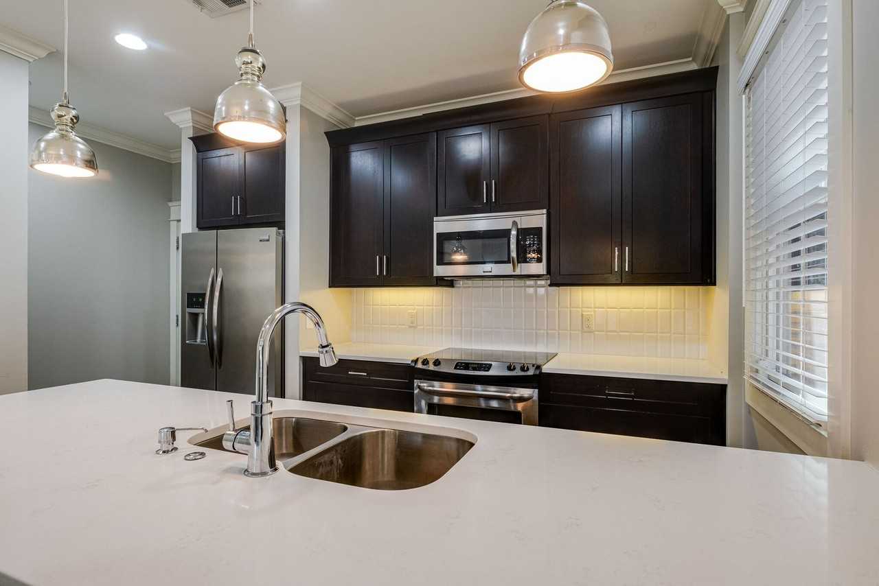 531 Garfield St - Photo 6 of 27