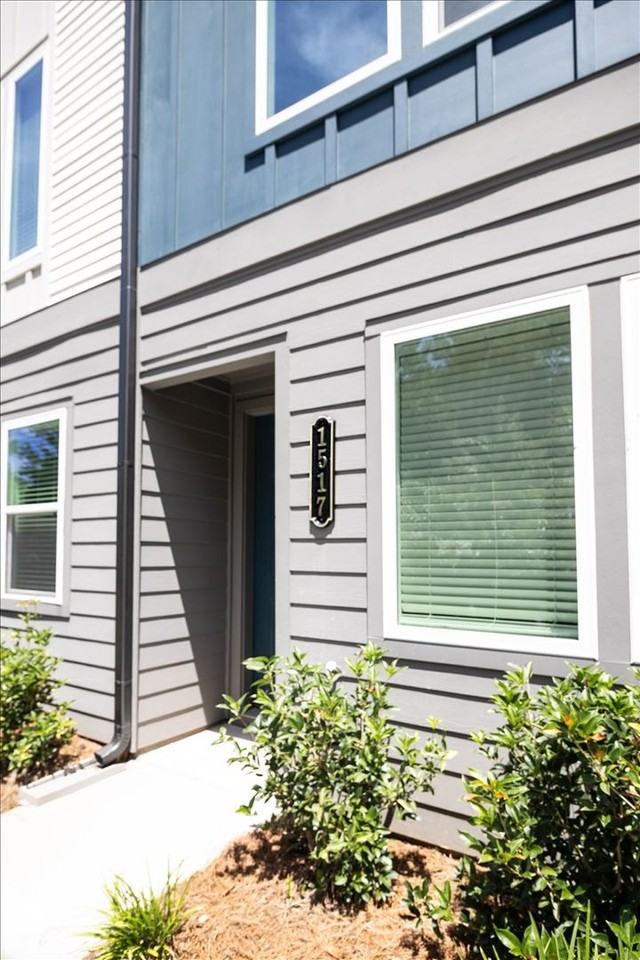 1517 Layton Ln Nw ##Nw - Photo 3 of 24