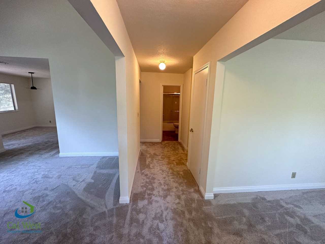 1351 Fairway Entrance Dr - Photo 2 of 35