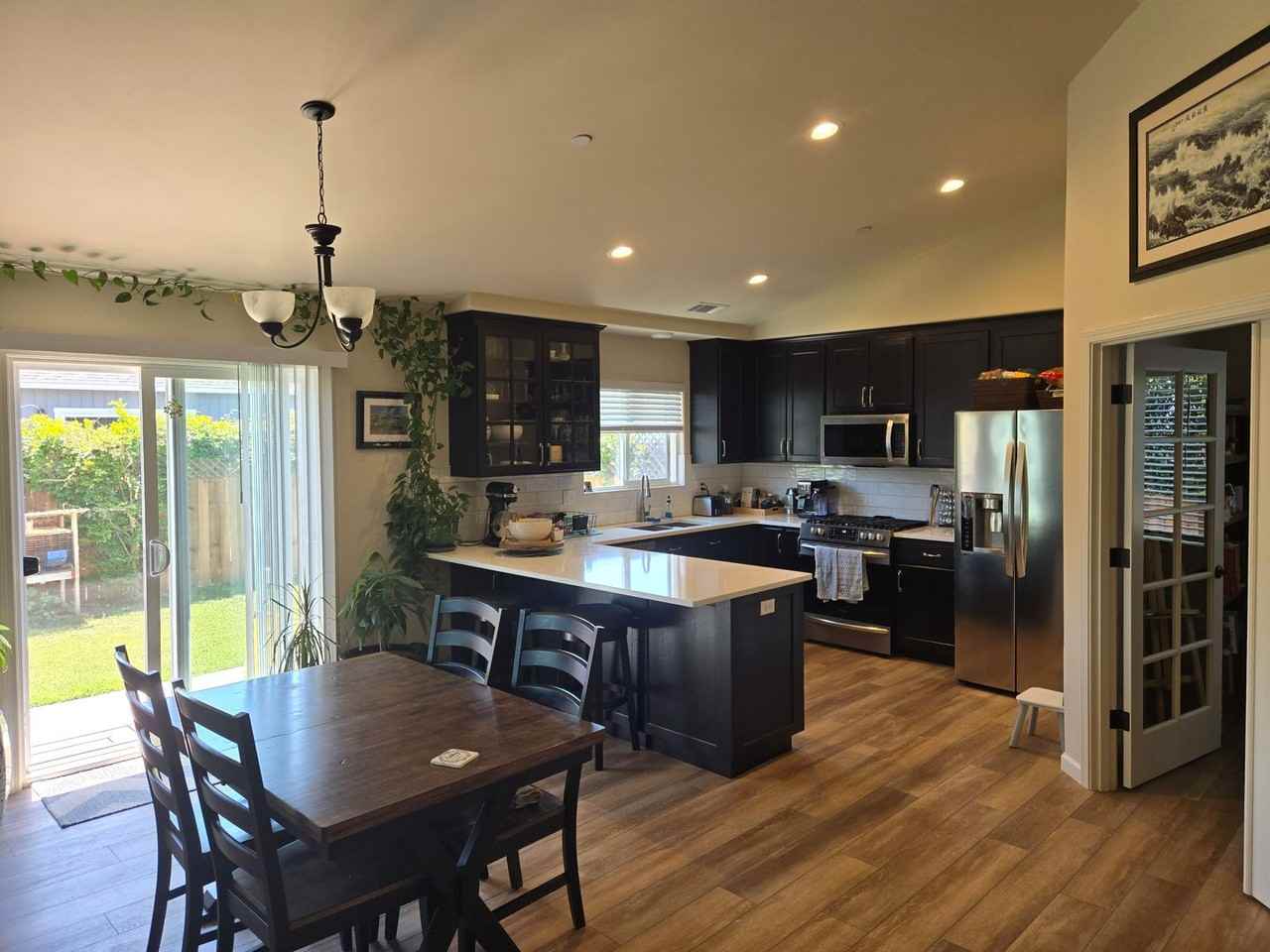 2310 Dogwood Rd - Photo 5 of 30