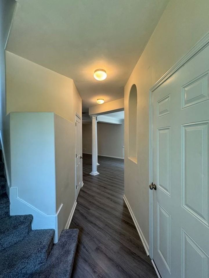 670 Summer Hill Way - Photo 3 of 23
